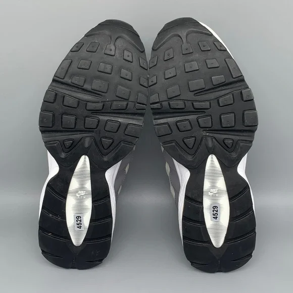 Nike Air Max 95 White Gray Running Shoes 905348-011 Men’s Sz 7Y Women's Sz 8.5